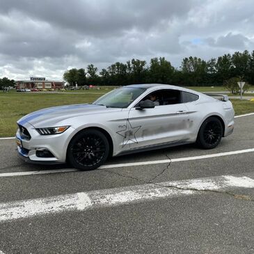 Stage de Pilotage Enfant en Ford Mustang V8 - Circuit de Chambley