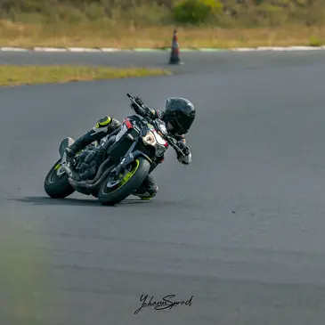 Stage de pilotage moto proche Alès Stage de pilotage moto proche Alès