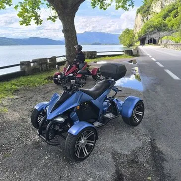 Randonnée en Quad près d'Aix les Bains - Lac du Bourget Randonnée en Quad près d'Aix les Bains - Lac du Bourget