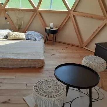 Oucques la Nouvelle, à 30 min de Blois, Loir et cher (41) - Weekend et Hébergement Insolite Oucques la Nouvelle, à 30 min de Blois, Loir et cher (41) - Weekend et Hébergement Insolite