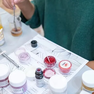 Atelier Fabrication Rouge à Lèvre Bio à Paris 18ème Atelier Fabrication Rouge à Lèvre Bio à Paris 18ème