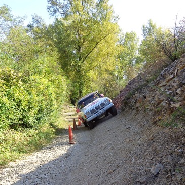 Stage de Pilotage 4x4 en Ardèche