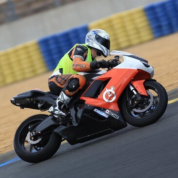 Stage de Pilotage Moto en Honda - Circuit d&#39;Alès