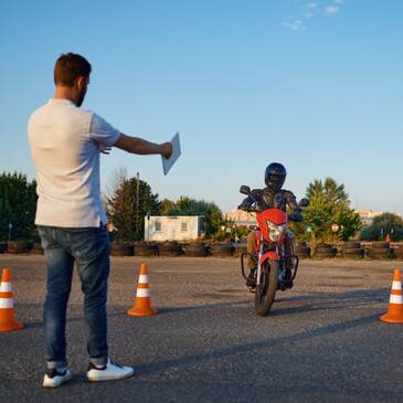 Permis Moto en région PACA et Corse