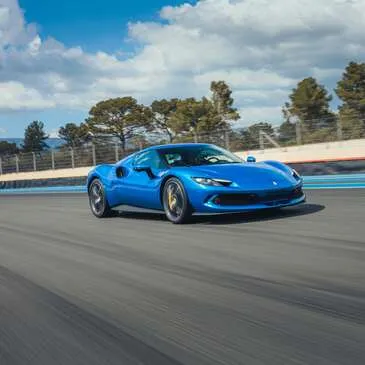 Stage en Ferrari 296 GTB - Circuit de Mireval Stage en Ferrari 296 GTB - Circuit de Mireval