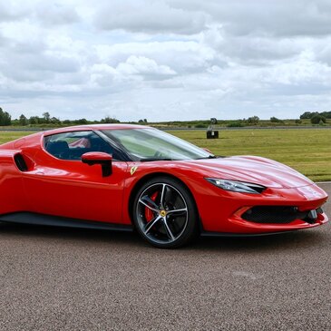 Stage de pilotage Ferrari en région Picardie