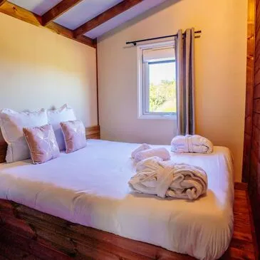 Le Nizan, à 15 min de Langon, Gironde (33) - Weekend et Hébergement Insolite Le Nizan, à 15 min de Langon, Gironde (33) - Weekend et Hébergement Insolite