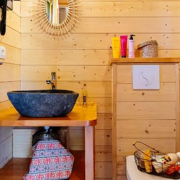 Le Nizan, à 15 min de Langon, Gironde (33) - Weekend et Hébergement Insolite Le Nizan, à 15 min de Langon, Gironde (33) - Weekend et Hébergement Insolite