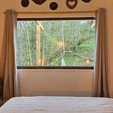 Viscomtat, à 45 min de Clermont Ferrand, Puy de dôme (63) - Weekend et Hébergement Insolite Viscomtat, à 45 min de Clermont Ferrand, Puy de dôme (63) - Weekend et Hébergement Insolite