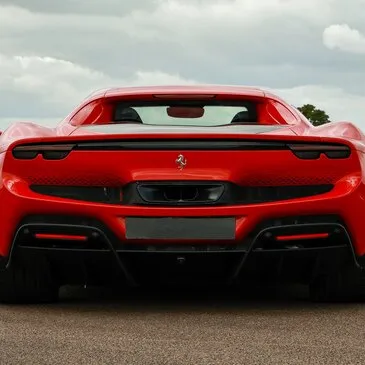 Stage de pilotage Ferrari en région Poitou-Charentes Stage de pilotage Ferrari en région Poitou-Charentes