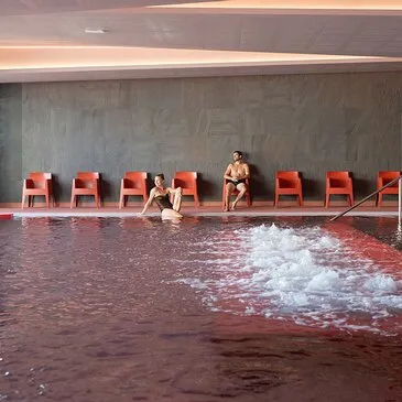 Châtel-Guyon, à 30 min de Clermont-Ferrand, Puy de dôme (63) - Spa, Massage et Soin du corps Châtel-Guyon, à 30 min de Clermont-Ferrand, Puy de dôme (63) - Spa, Massage et Soin du corps