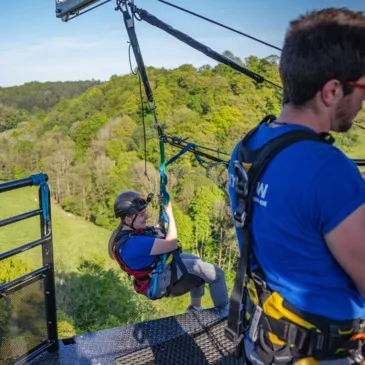 Saut à l'élastique proche Souleuvre-en-Bocage Saut à l'élastique proche Souleuvre-en-Bocage