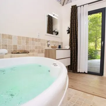 Noyant-et-Aconin, à 15 min de Soissons, Aisne (02) - Weekend et Hébergement Insolite Noyant-et-Aconin, à 15 min de Soissons, Aisne (02) - Weekend et Hébergement Insolite