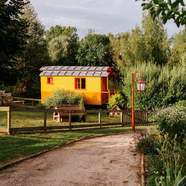 Nuit en Roulotte avec Spa près de Soissons en région Picardie