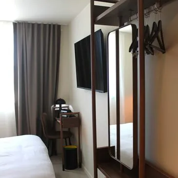 Week end Pilotage Auto et Moto proche Circuit du Castellet Week end Pilotage Auto et Moto proche Circuit du Castellet