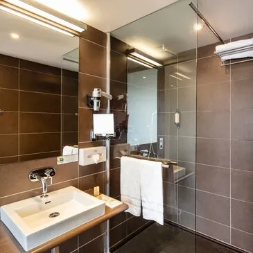 Offrir Week end Pilotage Auto et Moto département Var Offrir Week end Pilotage Auto et Moto département Var