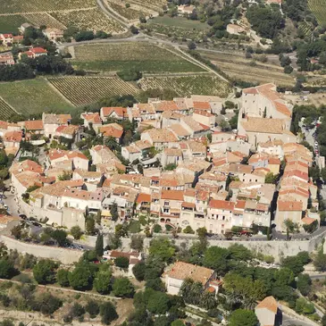 Week End Survol des Plages Varoises en Hélicoptère en région PACA et Corse Week End Survol des Plages Varoises en Hélicoptère en région PACA et Corse