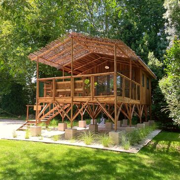 Nuit en Cabane sur Pilotis à Cognac