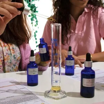 Atelier Création de Parfum à Paris 4ème Atelier Création de Parfum à Paris 4ème