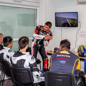 Stage de pilotage moto, département Pas de calais Stage de pilotage moto, département Pas de calais