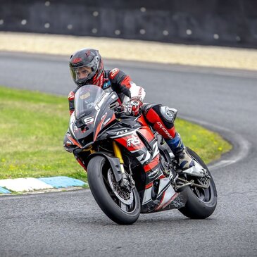 Journée de Roulage avec votre Moto - Circuit de Clastres