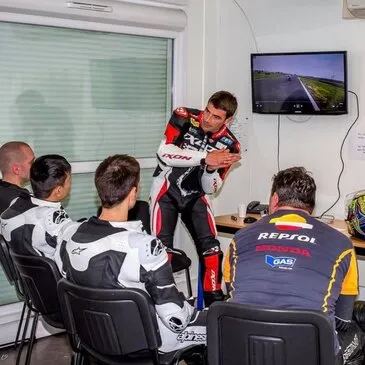 Stage de pilotage moto, département Côte d'or Stage de pilotage moto, département Côte d'or