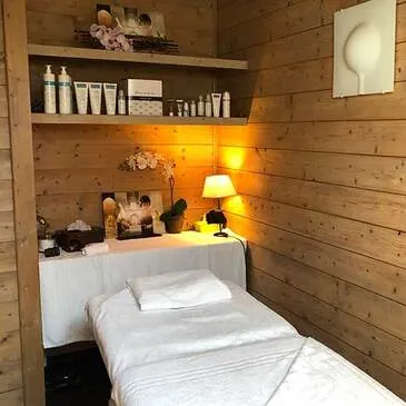Réserver Spa, Massage et Soin du corps département Savoie Réserver Spa, Massage et Soin du corps département Savoie