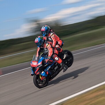 Baptême Moto sur Circuit proche Circuit du Mas du Clos