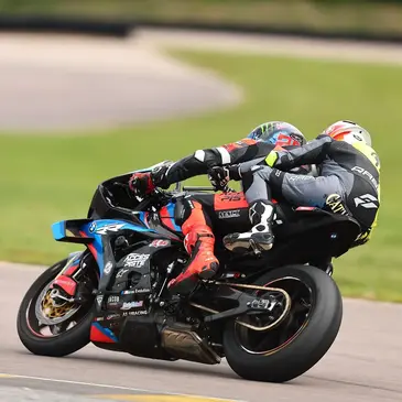 Baptême Moto sur Circuit, département Saône et loire Baptême Moto sur Circuit, département Saône et loire