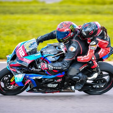 Baptême Moto sur Circuit proche Circuit de Lédenon