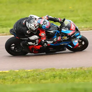 Offrir Baptême Moto sur Circuit département Gard