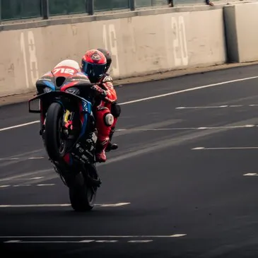 Stage de Pilotage en région Languedoc-Roussillon Stage de Pilotage en région Languedoc-Roussillon