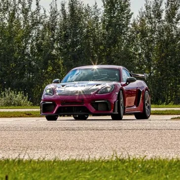 Stage en Porsche 718 Cayman GT4 RS - Circuit de Mettet Stage en Porsche 718 Cayman GT4 RS - Circuit de Mettet