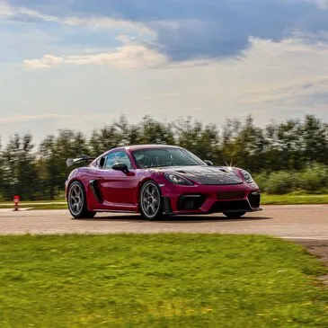 Stage en Porsche 718 Cayman GT4 RS - Circuit d'Alès Stage en Porsche 718 Cayman GT4 RS - Circuit d'Alès