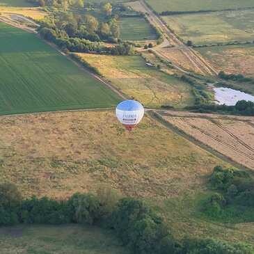 Vol en Montgolfière au Château de Courcelles