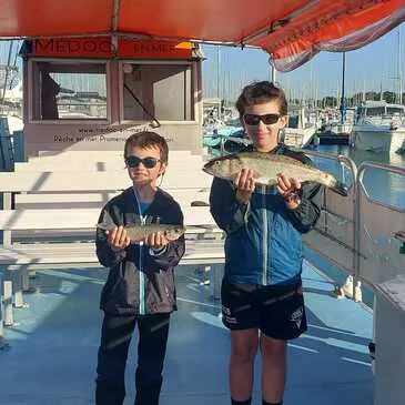 Pêche Sportive à Port Médoc en région Aquitaine Pêche Sportive à Port Médoc en région Aquitaine
