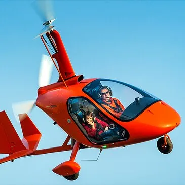 Initiation au Pilotage d'ULM Autogire près de Dijon Initiation au Pilotage d'ULM Autogire près de Dijon