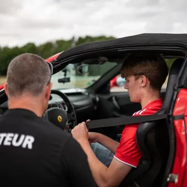 Stage de Pilotage pour Enfant en région Languedoc-Roussillon Stage de Pilotage pour Enfant en région Languedoc-Roussillon