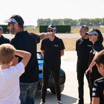 Stage de Pilotage pour Enfant en région Poitou-Charentes