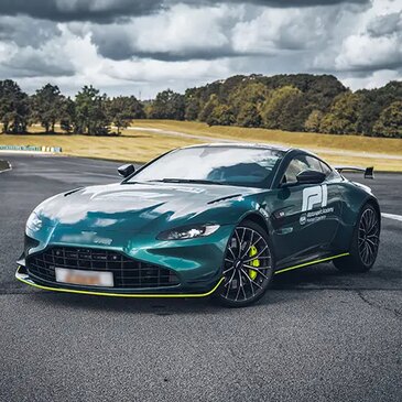 Stage en Aston Martin Vantage F1 - Circuit Fontenay-le-Comte