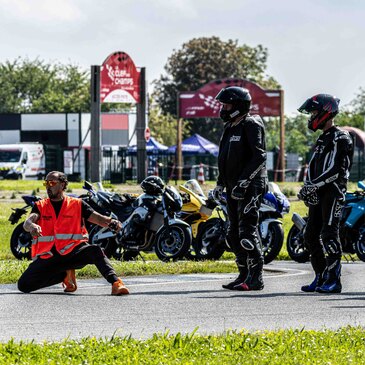 Stage de pilotage moto en région Pays-de-la-Loire