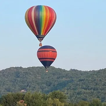 Vol en Montgolfière à Bergerac en région Aquitaine Vol en Montgolfière à Bergerac en région Aquitaine