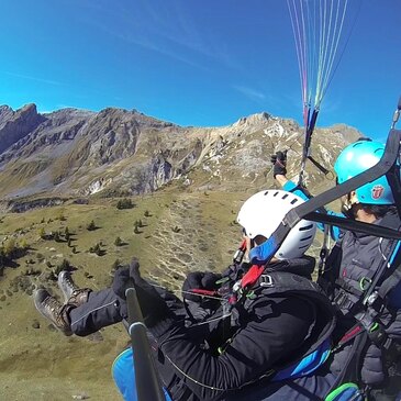 Chamoux-sur-Gelon, à 25 min d&#39;Albertville, Savoie (73) - Baptême en parapente