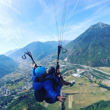 Baptême en parapente proche Chamoux-sur-Gelon, à 25 min d&#39;Albertville