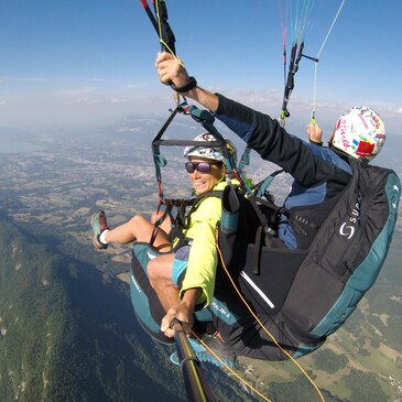 Baptême en parapente proche Mouxy