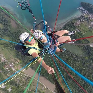Réserver Baptême en parapente en Rhône-Alpes