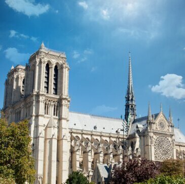 Baptême en Hélicoptère à Reims en région Champagne-Ardenne