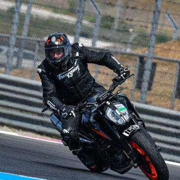 Stage de pilotage moto proche Circuit du Castellet - Piste Grand Prix