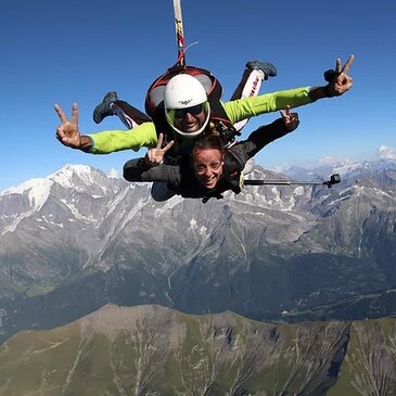 Saut en Parachute depuis un Hélicoptère à Châtel - Le Lac Léman