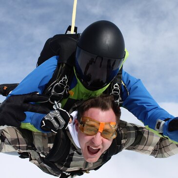 Saut en parachute proche Aérodrome d&#39;Amiens